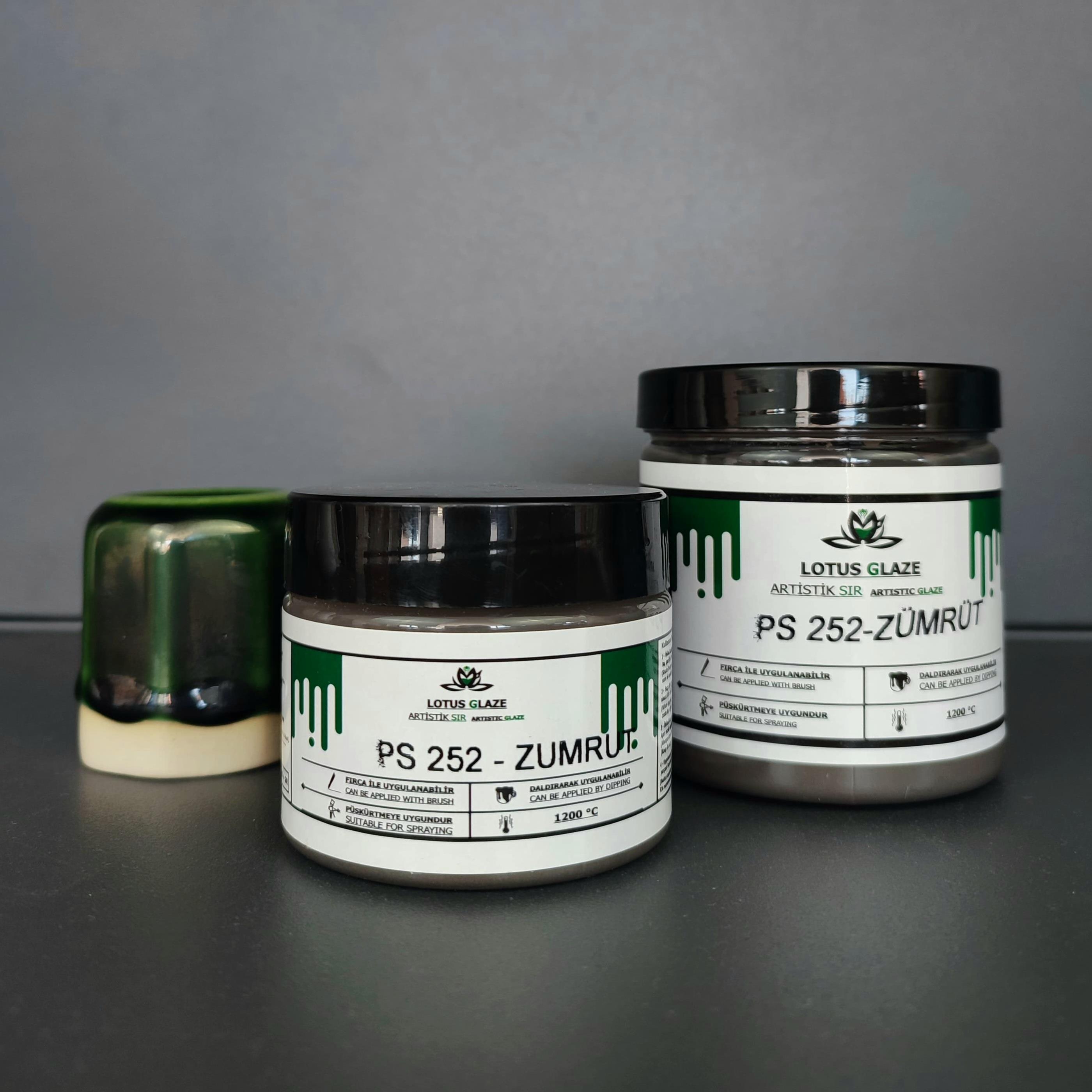 Lotus Glaze Artistic Stoneware Glaze  - PS 252 Zümrüt